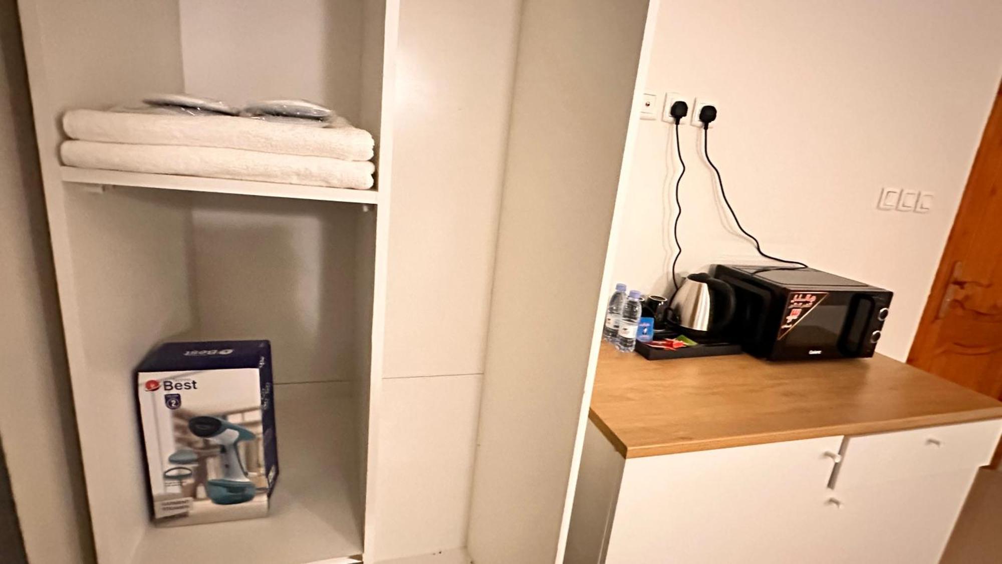 فاخر بغرفتي نوم قريب المسجد النبوي 305 دخّول ذاتي Self Check In Apartment Medina
