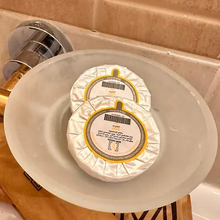 جناح فاخر بغرفتي نوم قريب المسجد النبوي 305 دخّول ذاتي Self Check In Medina Bagian luar foto